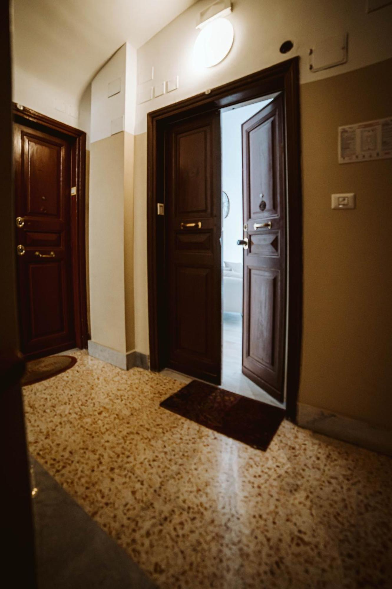 Colosseo Cozy Rooms B&B 로마 외부 사진